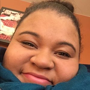 Meet your Posher, Karissa